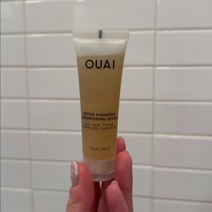 OUAI Detox Shampoo